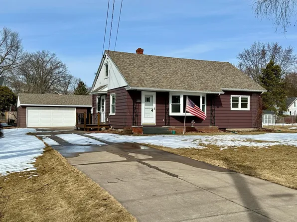 10650 Johnson St, Chisago City, MN 55013