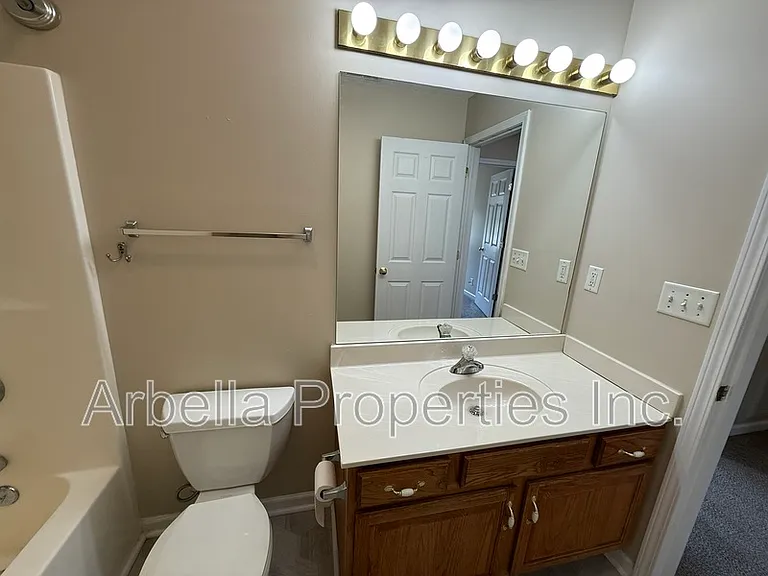 152 Gray Station Rd #14 — Photo 10
