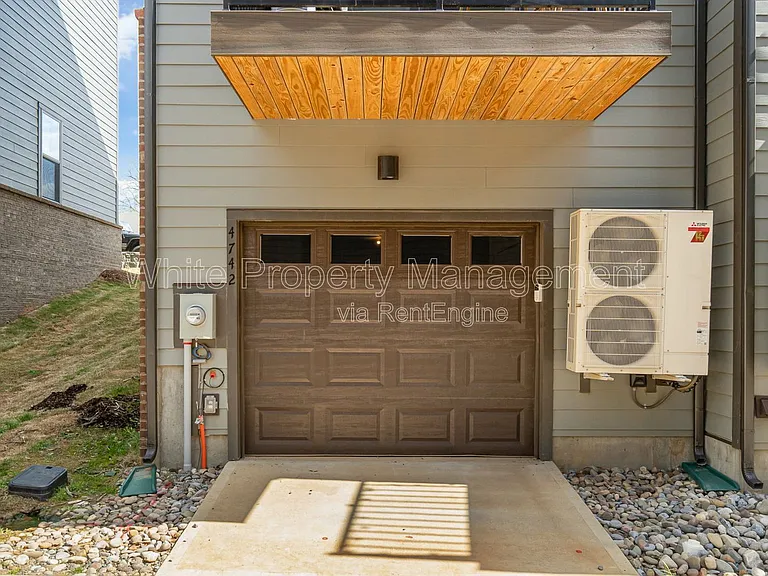 4742 Chastain Ave — Photo 20