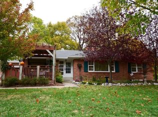 715 W Stewart Rd, Columbia, MO 65203