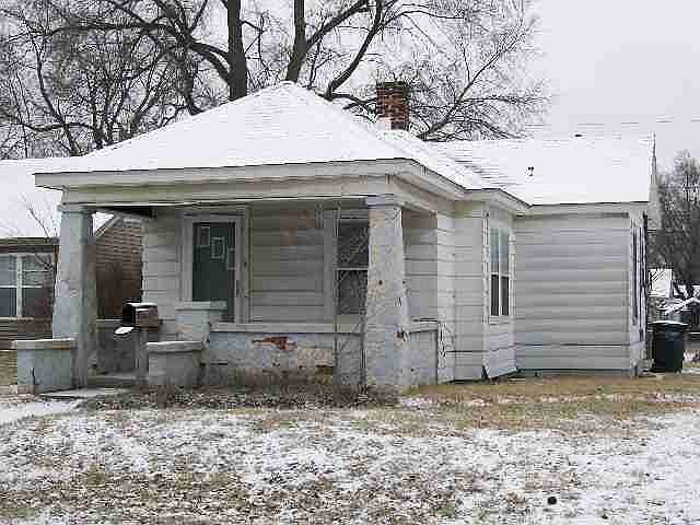 2nd image of 2205 N 25th St
