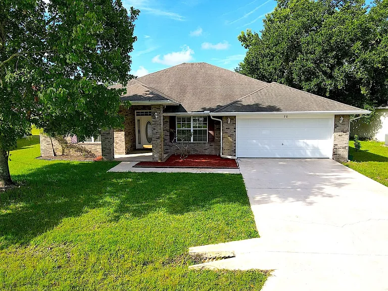 70 Pheasant Dr — Photo 3