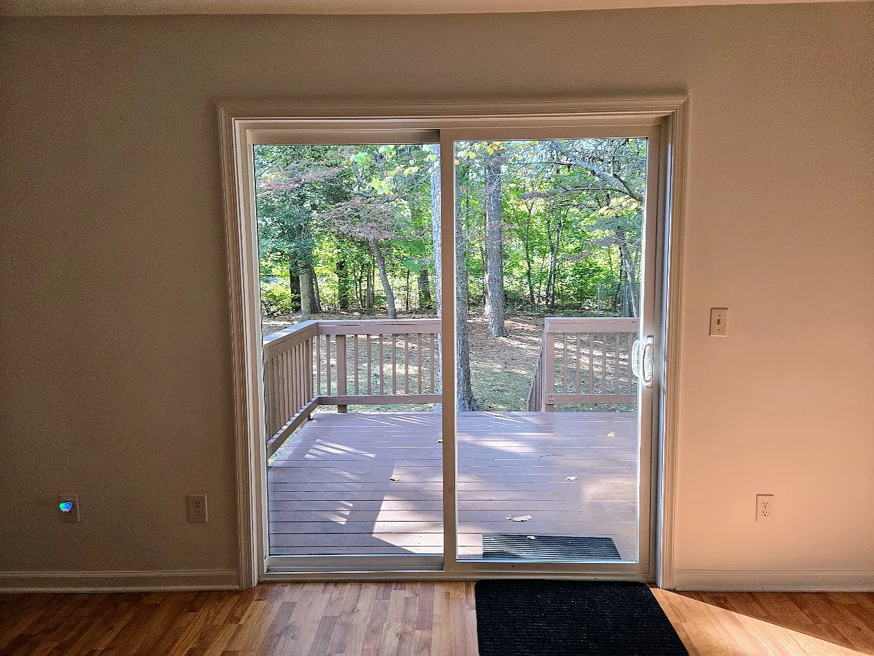 3 bed, 1230 sqft, $1,700 — Photo 3
