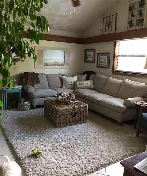 209 Duque Rd — Photo 3