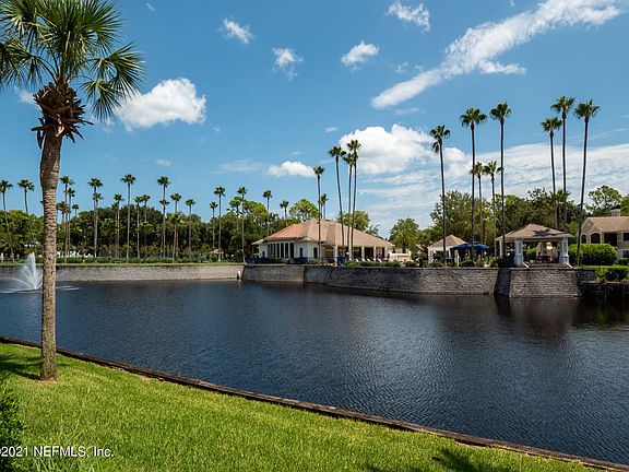 2nd image of 420 Timberwalk Ct