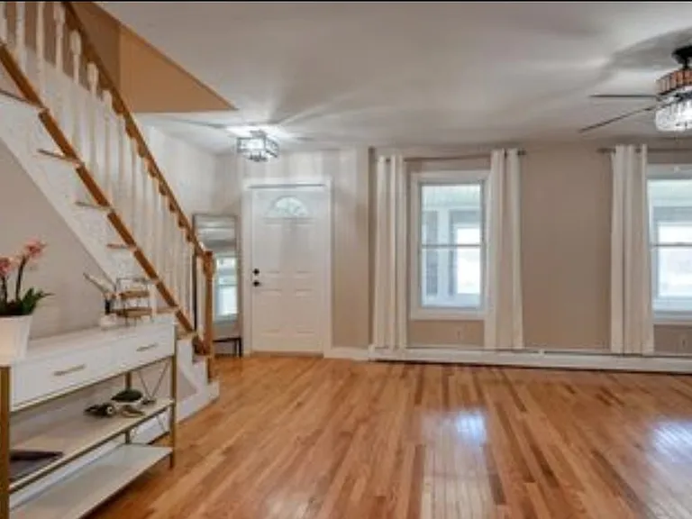 56 Greeley St — Photo 10