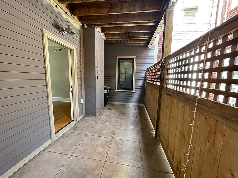 178 Brooks St #1 — Photo 29