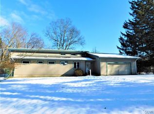 212 Quiet Valley Rd, Stroudsburg, PA 18360