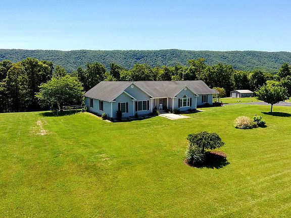 4th image of 2800 Riverview Dr