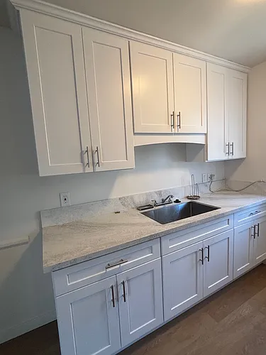 1734 Taft Ave #8 Photo 1