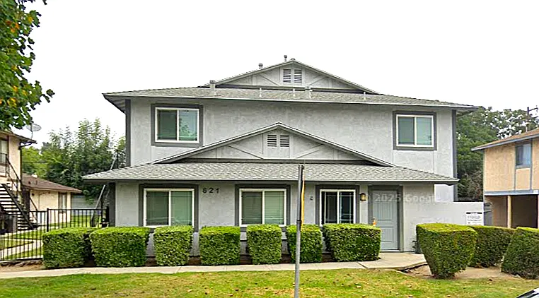 2 bed, 800 sqft, $2,550 — Photo 2