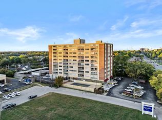 2121 Nicholasville Rd APT 804, Lexington, KY 40503