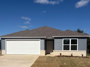 1301 Manor Oaks Blvd, Searcy, AR 72143