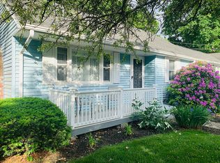 20 Patricia Ln, Weymouth, MA 02190