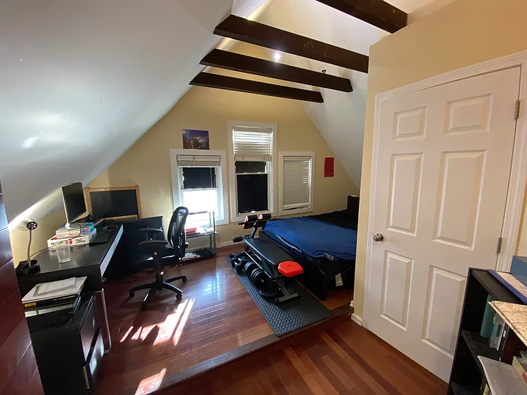 381 Highland Ave #2 — Photo 6
