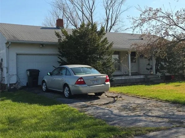 4622 E Harbor Rd, Port Clinton, OH 43452