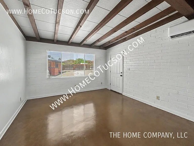 1713 E Adelaide Dr #3 — Photo 5