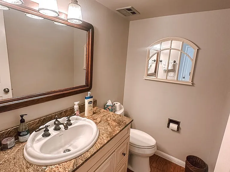870 Saturn Way — Photo 18
