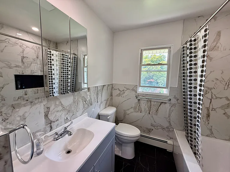 38 Cottage Pl #2 — Photo 15