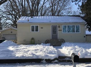 509 Colvill St W, Cannon Falls, MN 55009
