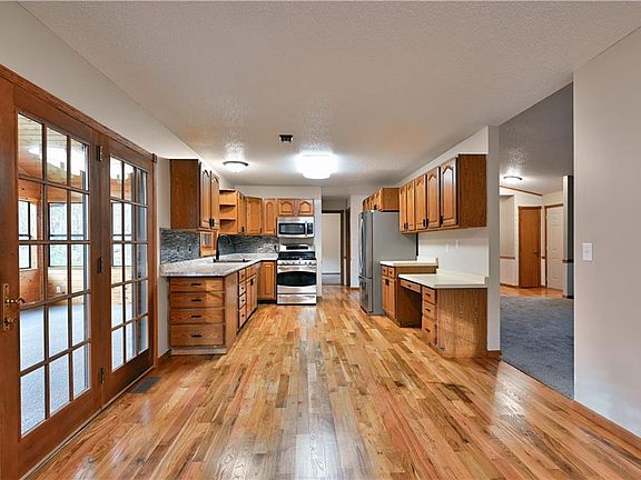 4th image of N5578 Oakwood Dr