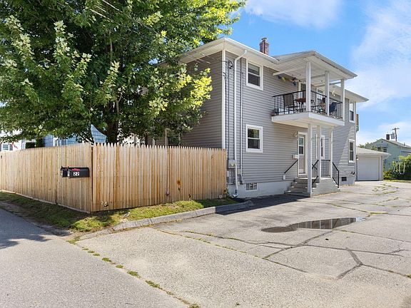3rd image of 22 Louise Avenue