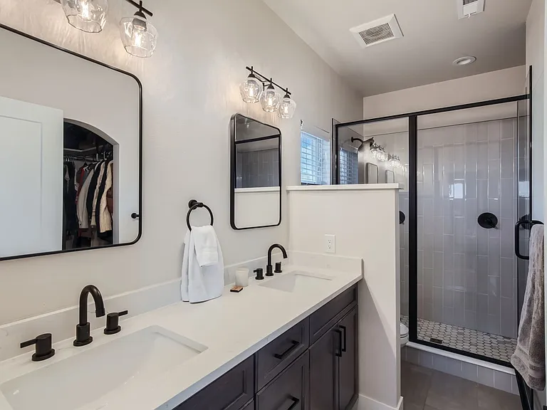 4182 N Kalamath St — Photo 33
