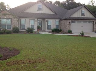 5102 Carlton Ridge Cir, Hahira, GA 31632