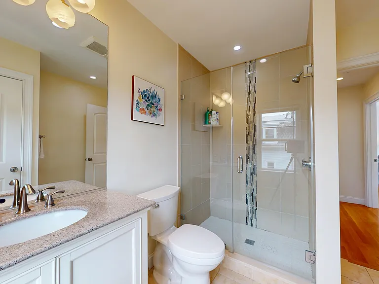 14 Bradbury St #14 — Photo 25