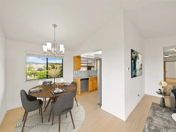 98-1770 Kaahumanu St #56D, Pearl City, HI 96782