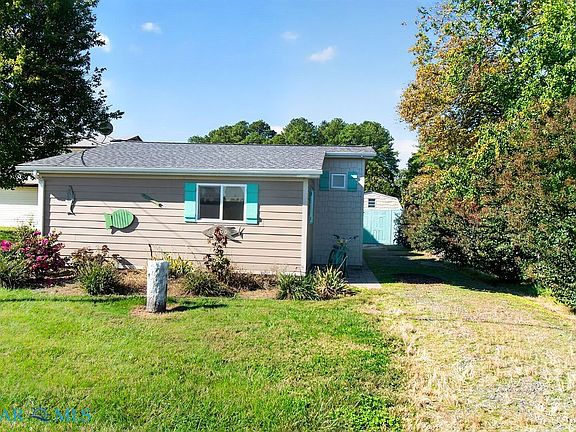 5th image of 160 Bluebird Rd