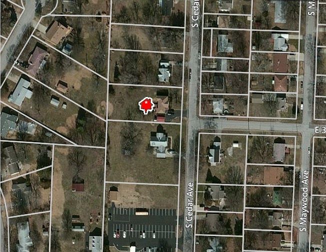 2nd image of 3232 S Cedar Ave