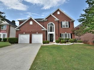 585 Maple Crest Dr, Lawrenceville, GA 30044