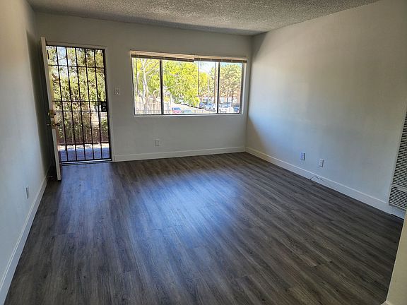 2nd image of 1033 W 253rd St #6