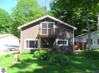 14220 Hicks Lake Dr, Evart, MI 49631
