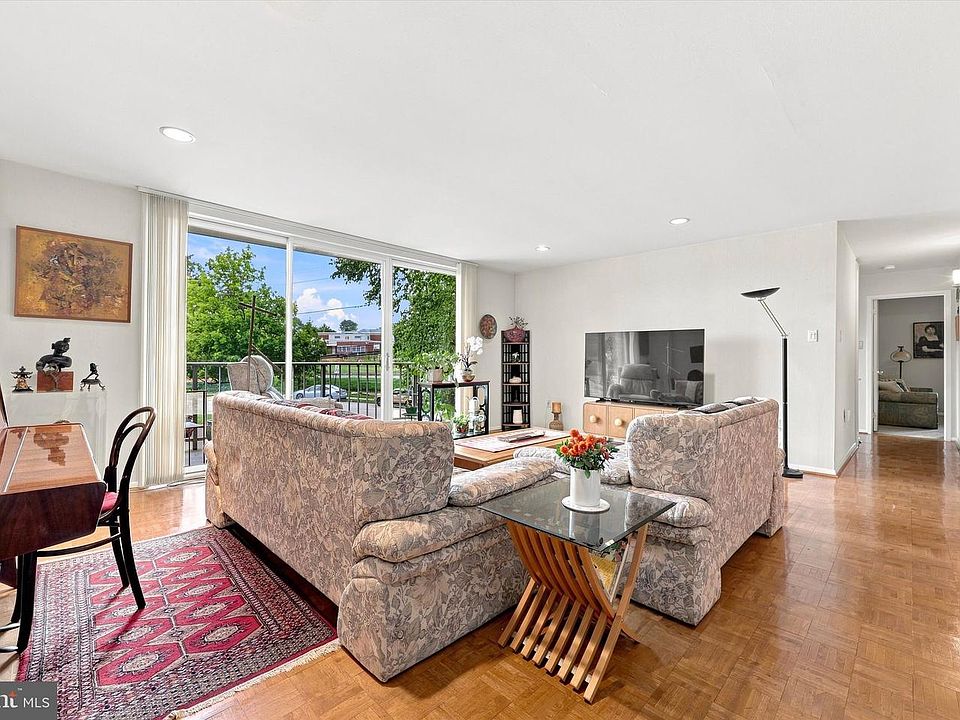 1st image of 309 Florence Ave APT 205