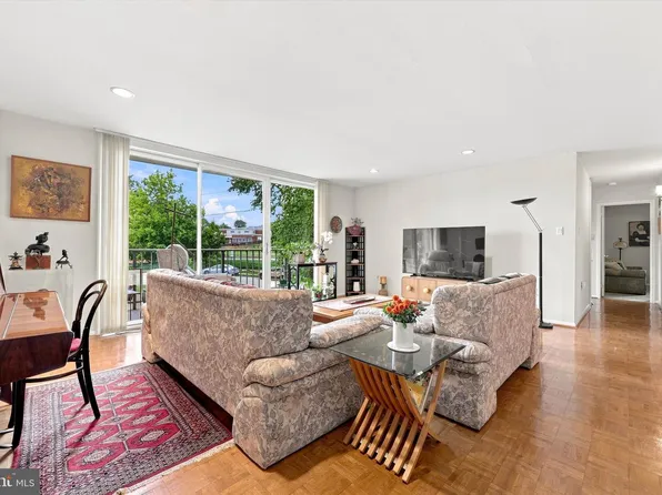 309 Florence Ave APT 205, Jenkintown, PA 19046