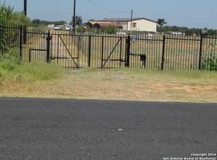 20131 S McConnell Rd, Somerset, TX 78069