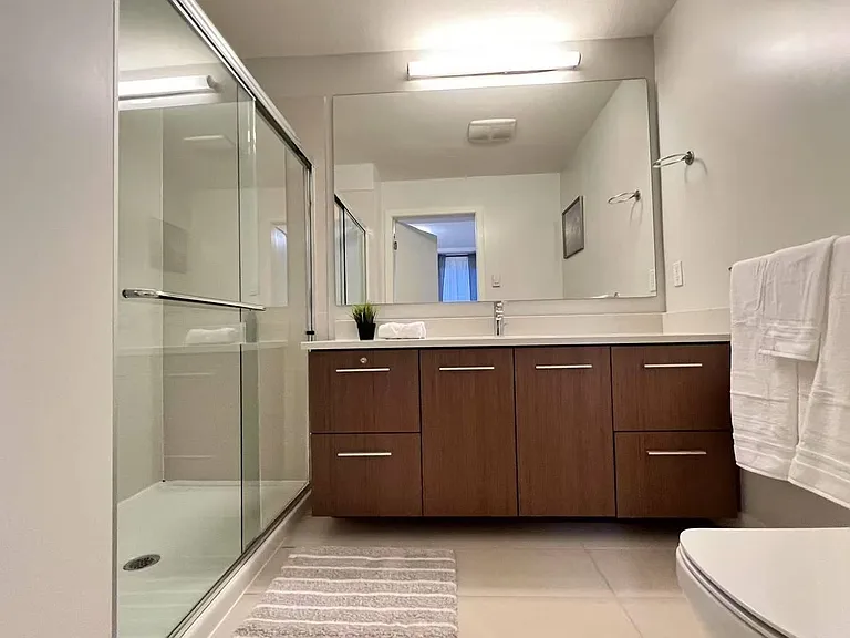 6033 Gray Ave #212 — Photo 9