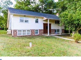 22 Beagle Club Rd, Pilesgrove, NJ 08098