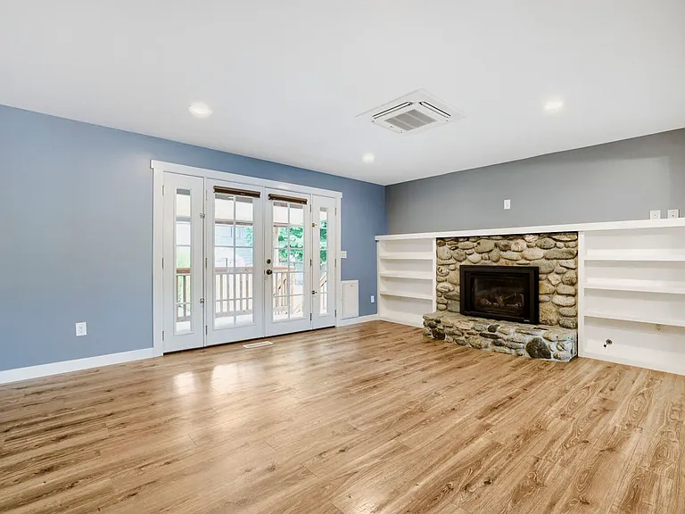3030 Panaview Blvd — Photo 3