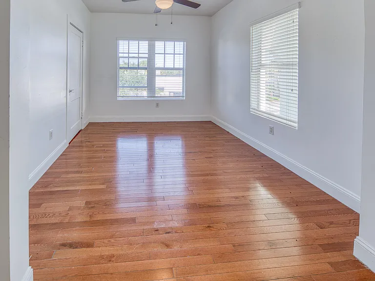 205 N Federal Hwy #C — Photo 10