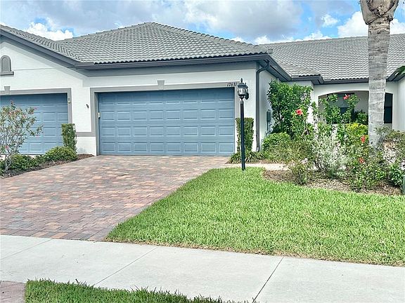 3rd image of 17631 CAMDEN DRIVE