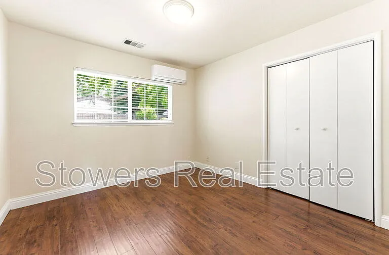 1574 Alpine Dr — Photo 28