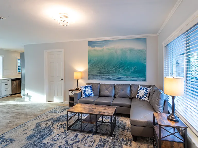 642 Bunting Dr — Photo 10