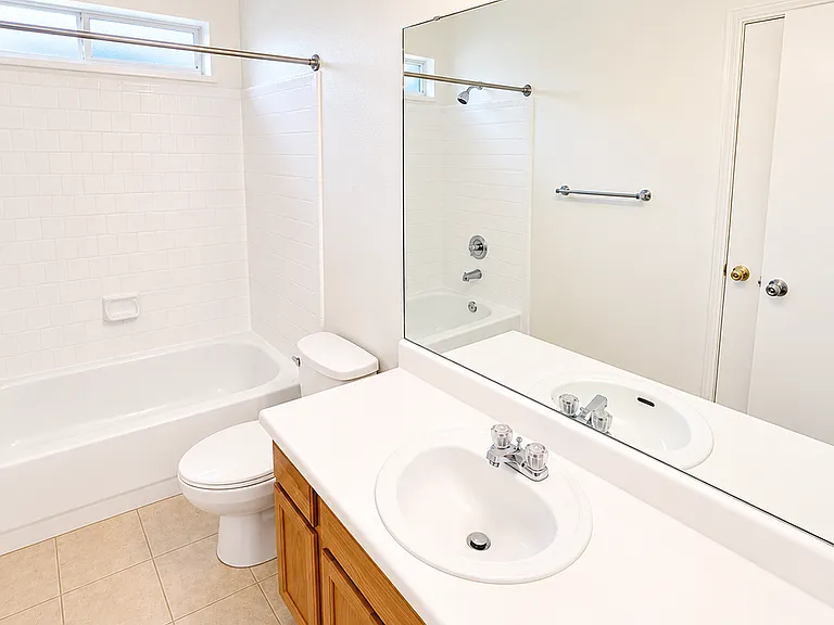 3504 Westview Dr — Photo 8
