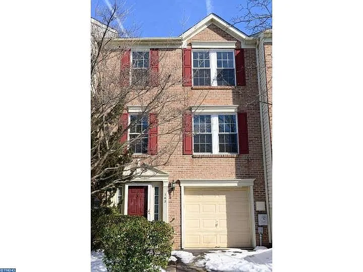 143 Monet Cir photo 1