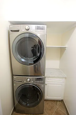 Rented by Re/Max In The City | media 24