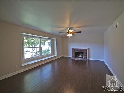 4th image of 348 Longwood Ct