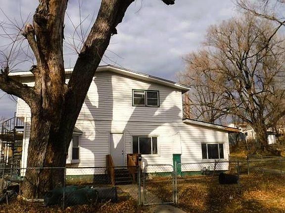 4th image of 2509 Angelique St #B
